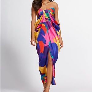 Gabrielle Union dress. New !! Open to offers